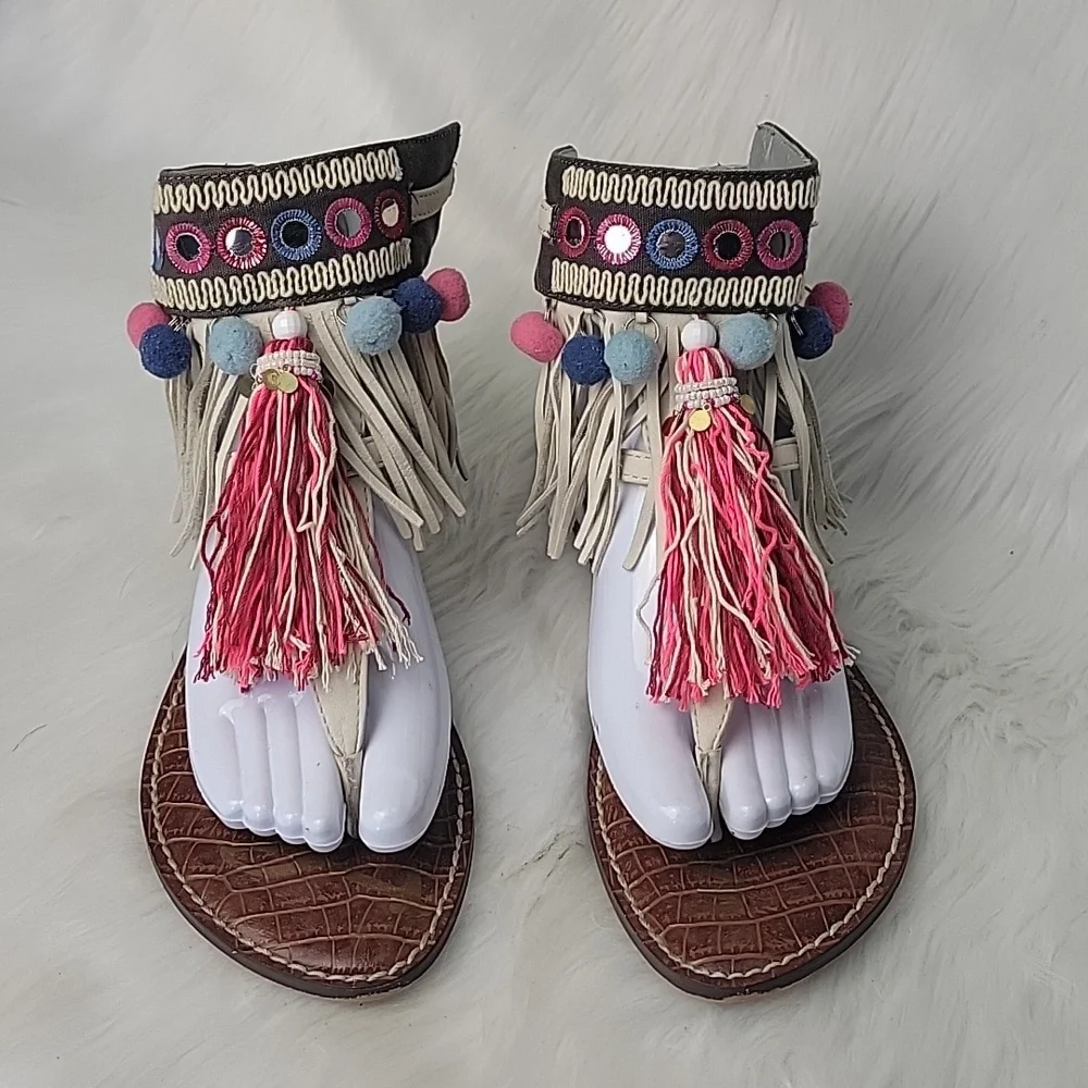 SAM EDELMAN Gere Western Fringe Pom‎ Pom Boho Hippie Gladiator Thong Sandals 8.5 - Picture 2 of 14